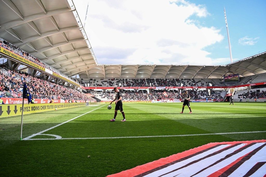 Le Stade de Reims sauvé par la faillite en 1978.
