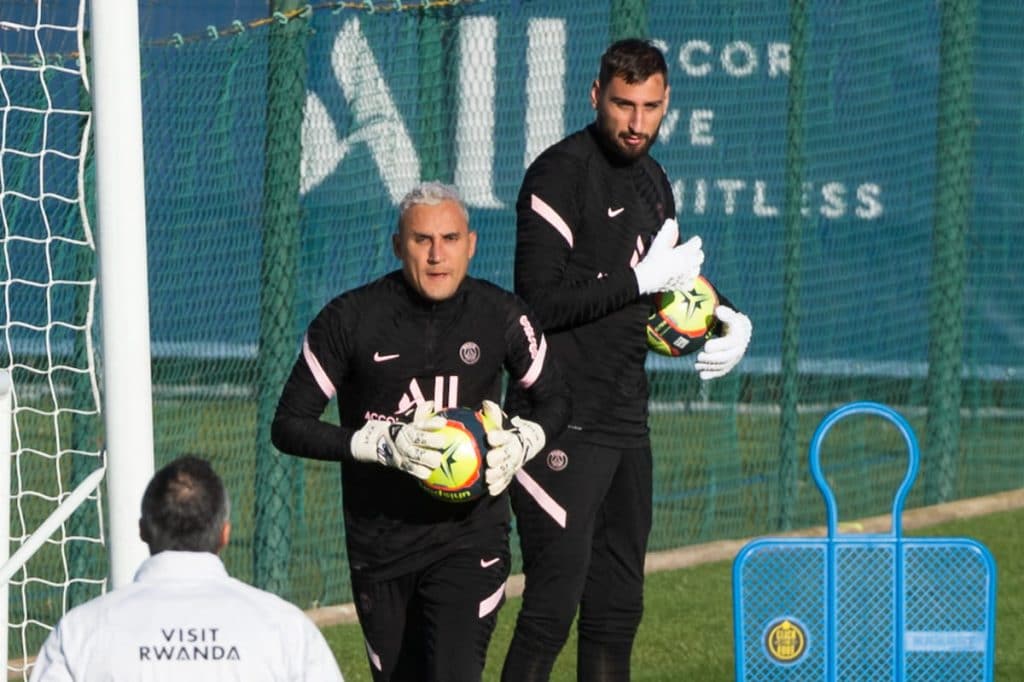 PSG : violente altercation entre Donnarumma et Navas