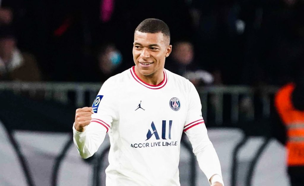 PSG : tous les voyants sont au vert pour une prolongation de Kylian Mbappé