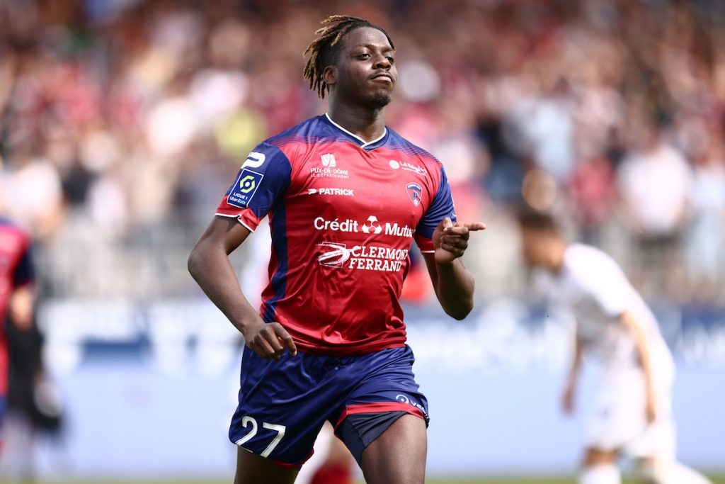 Strasbourg : Bayo (Clermont) pour remplacer Ajorque ?