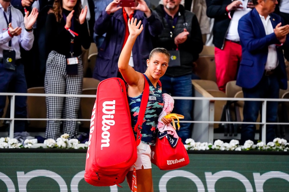 Roland Garros : l’exploit incroyable de Diane Parry (19 ans), avenir du tennis français !