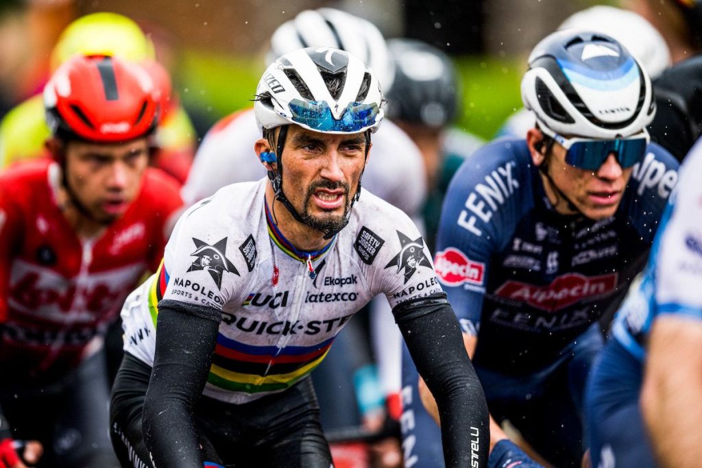 Virginie Jacob Dalla Costa : « Comme si on découvrait que les cyclistes avaient des émotions ! »