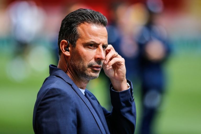 Ludovic Giuly rejoint l'OL.