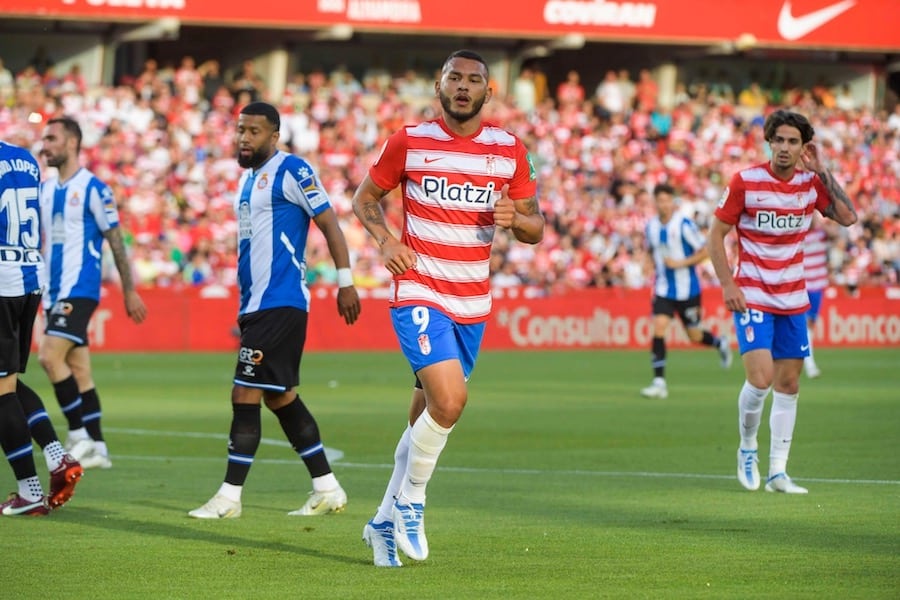 Qui est Luis Javier Suarez, la recrue surprise de l’OM ?