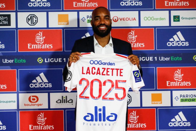 Alexandre Lacazette arrive pour retrouver un grand OL.