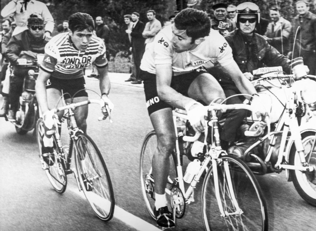 Le Tour de France débute en 1903. Une première édition de légende pour la course la plus populaire au monde.