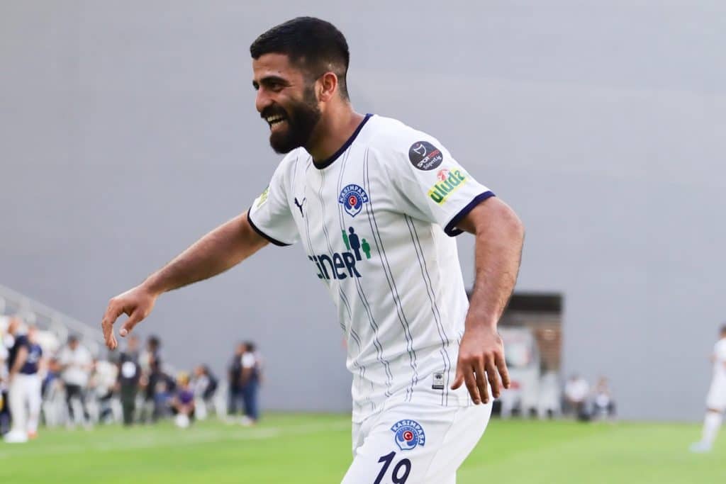 Transferts : Montpellier pense à Umut Bozok (Lorient) !