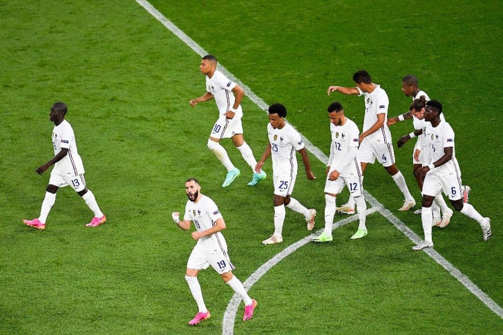 Coupe du Monde : les Bleus sont-ils déjà en danger ?