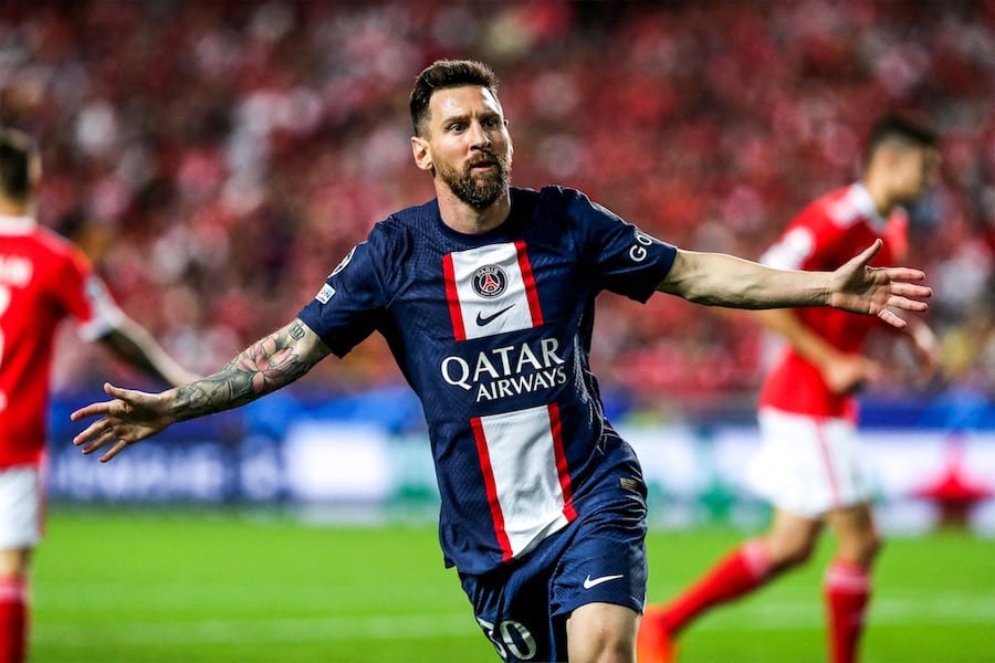 TOP 10 : Lionel Messi, meilleur joueur de tous les temps devant…
