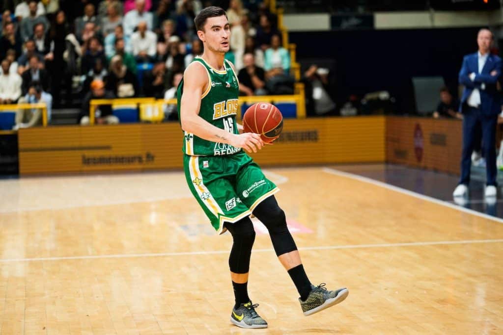 Thomas Cornely fait les présentations à Blois : « Ndiaye, c’est Air Sénégal ! »