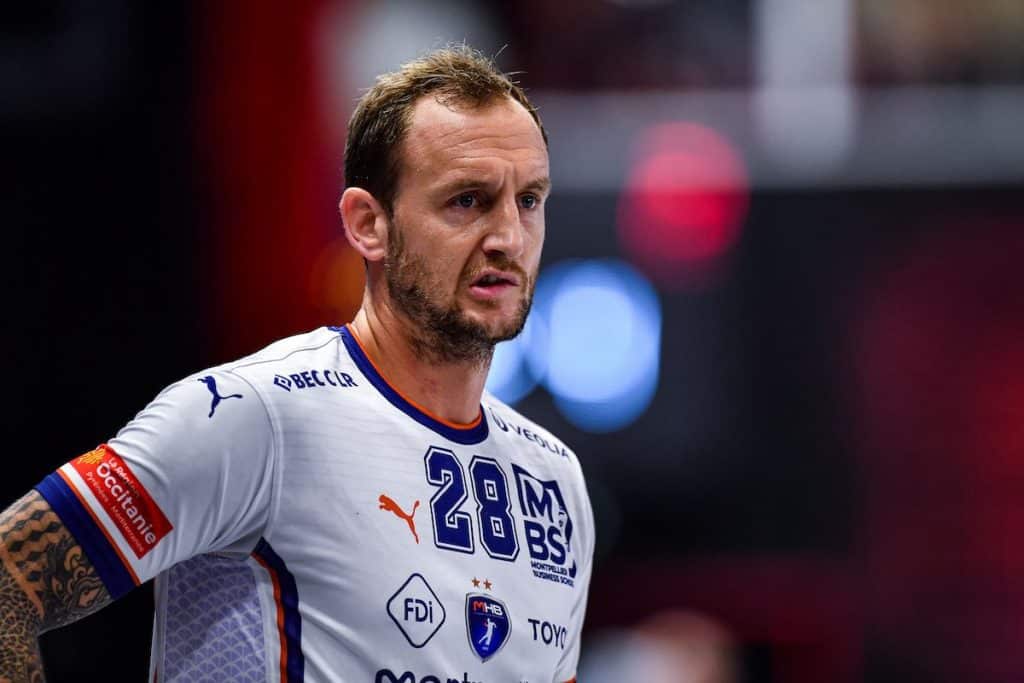 Valentin Porte et le MHB à la relance.