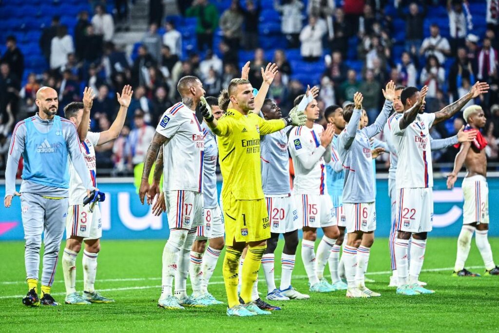 La menace de l’OL a fait plier John Textor : la vente devrait (enfin) être actée jeudi !