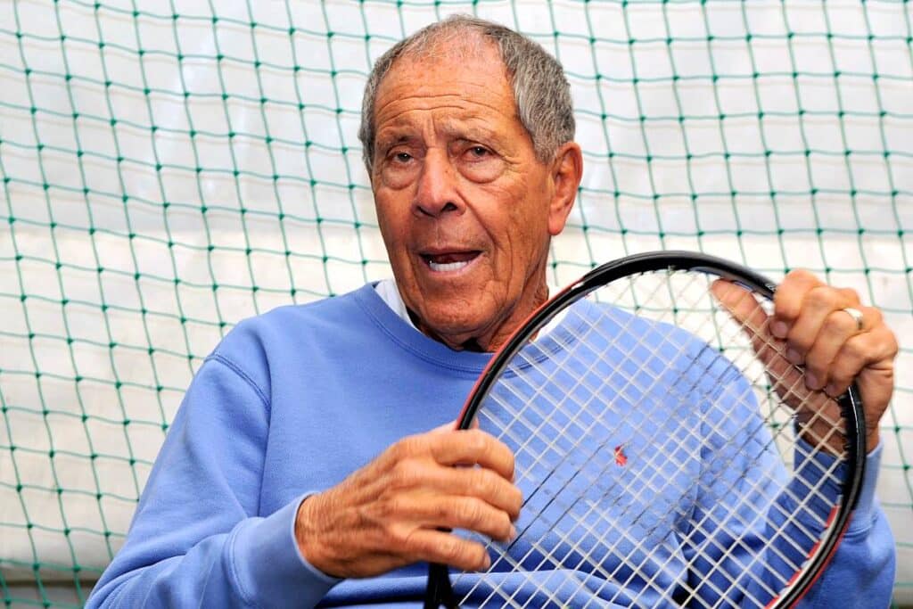 Il a formé André Agassi ou encore Serena Williams, la légende Bollettieri s'est éteinte à l'âge de 91 ans.