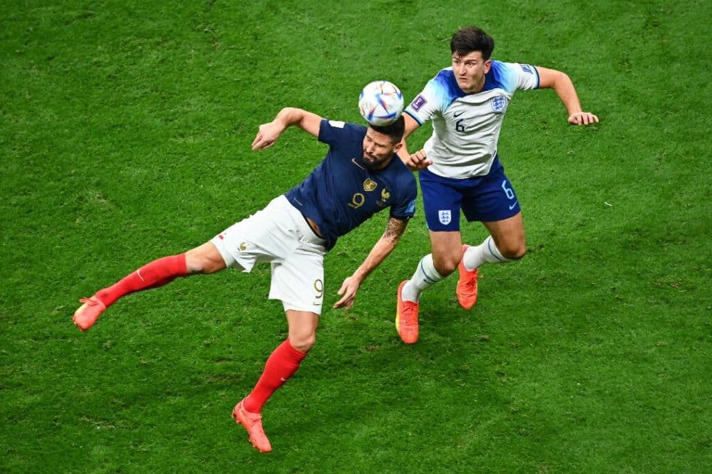 Les notes de France – Angleterre (2-1) : Griezmann mène la France au combat, Giroud conclut