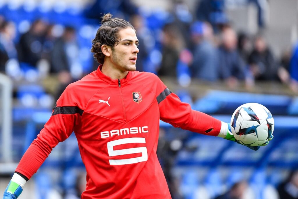 Dogan Alemdar titulaire avec Rennes contre l&rsquo;OM : pourquoi ce n&rsquo;est pas forcément une bonne nouvelle