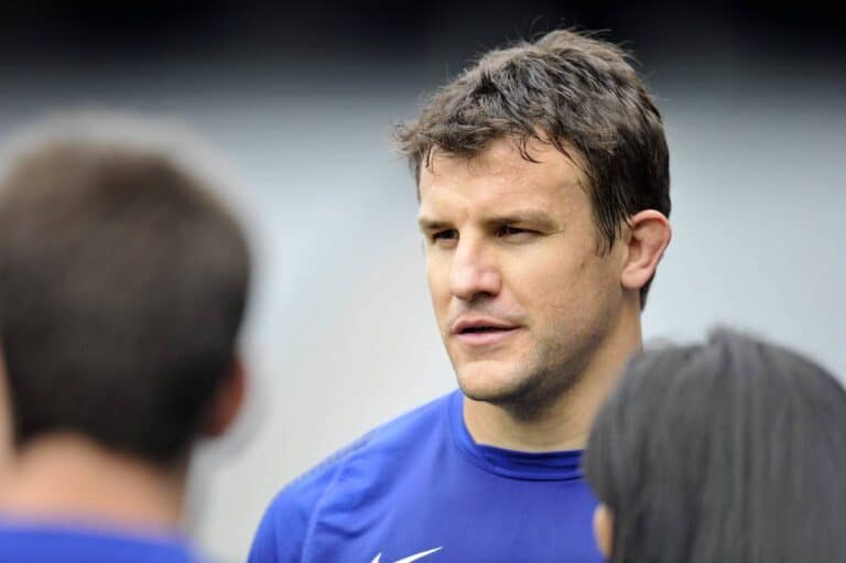 Damien Traille (86 sélections) concède qu’un beau mix dans cette équipe de France et beaucoup. de solidarité