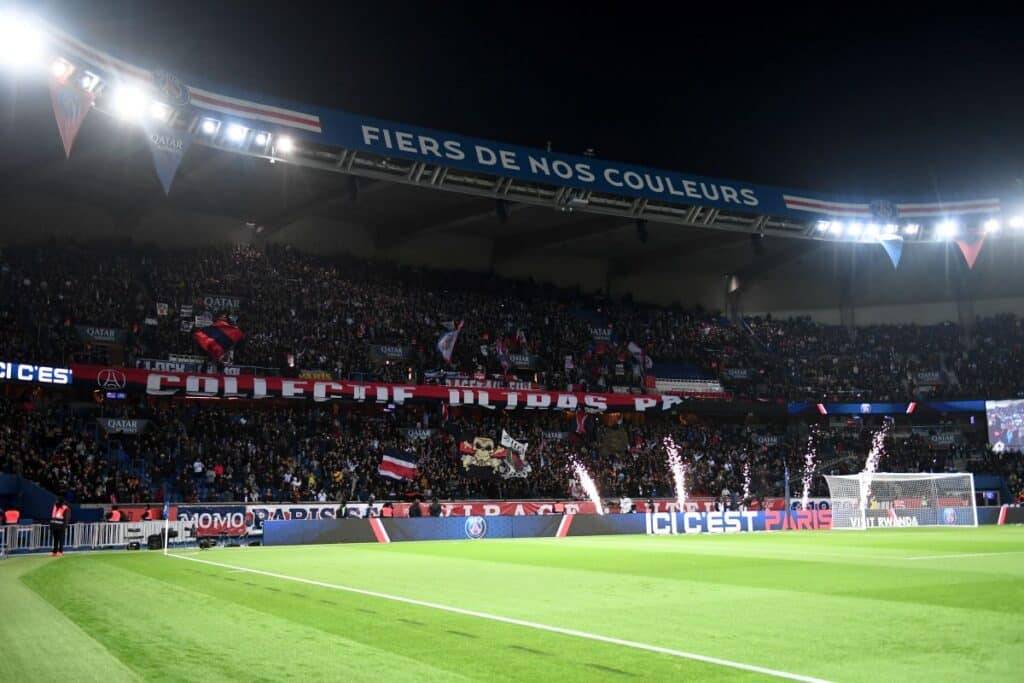 Le Parc des Princes est livrée à une belle bataille entre la Mairie de Paris et le PSG.