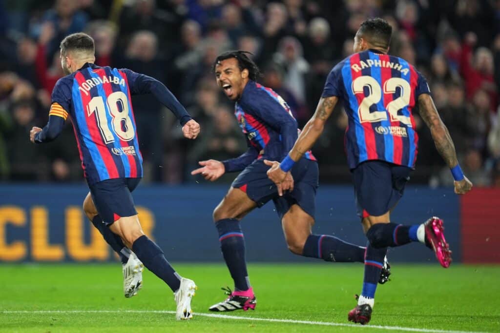 Tour d’Europe : le Barça s’envole, Arsenal se ramasse