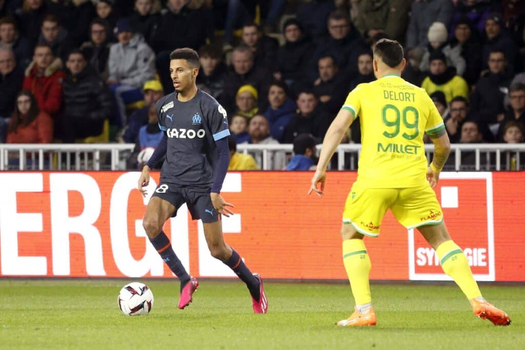 5 choses à retenir de la 21ème journée de Ligue 1 : Ounahi soigne son entrée, Lens chute, Paris reprend le large