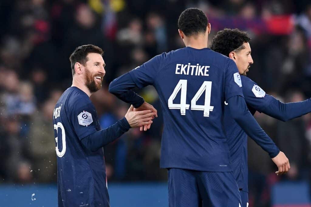 PSG : Ekitiké pas au niveau ? Pourquoi le PSG a misé sur lui et vendu Kalimuendo