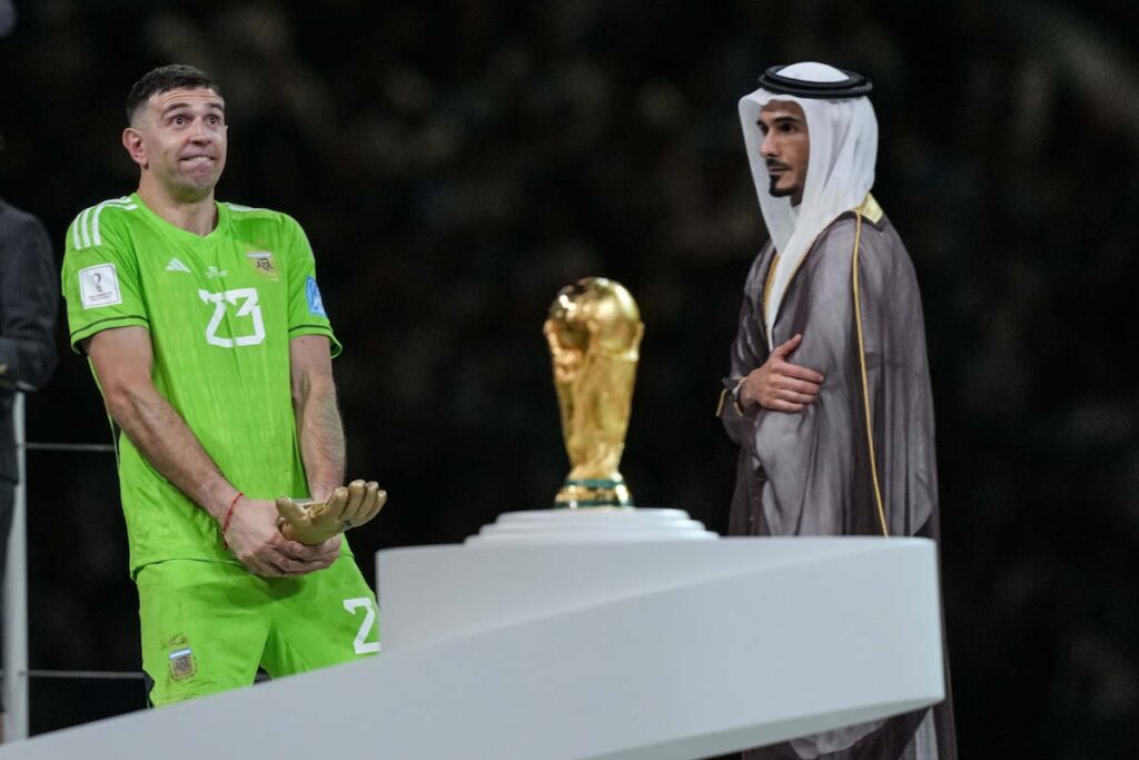 Emiliano Martinez parmi les finalistes pour le meilleur gardien du monde de la FIFA