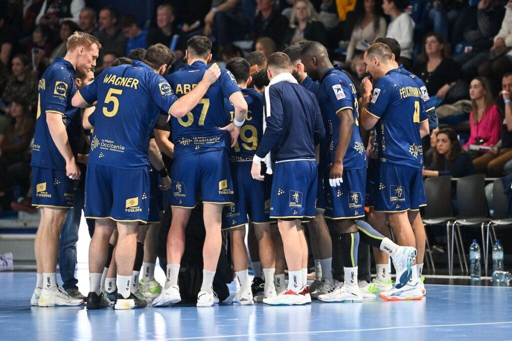 les salles de starligue font avec lle naming comme lidl ou fdi.