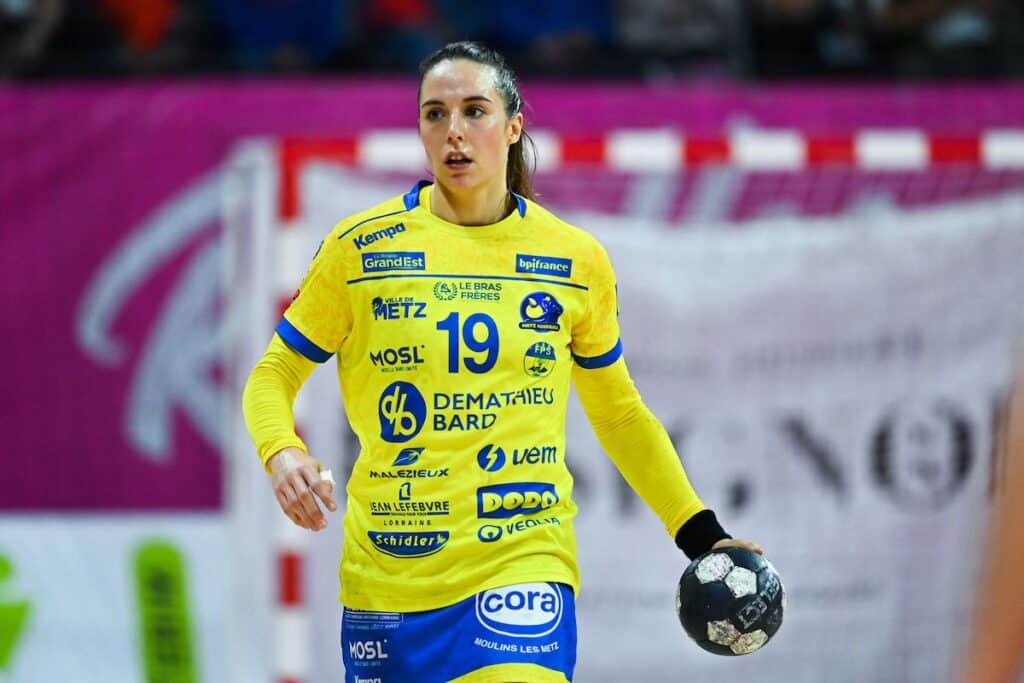 Vice-championne d’Europe avec le Danemark, l’arrière droite internationale de 30 ans confie tout le bonheur.