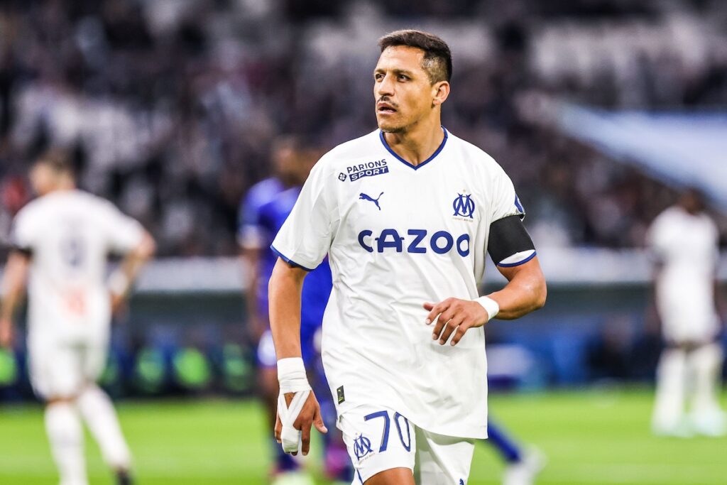 Transferts : Alexis Sanchez déjà engagé avec River Plate ?