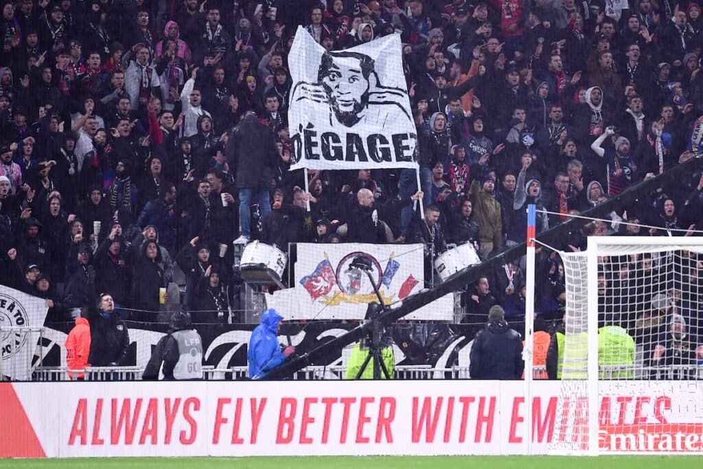 Cette fois, un joueur se lâche : les supporters de l’OL encore accusés de racisme