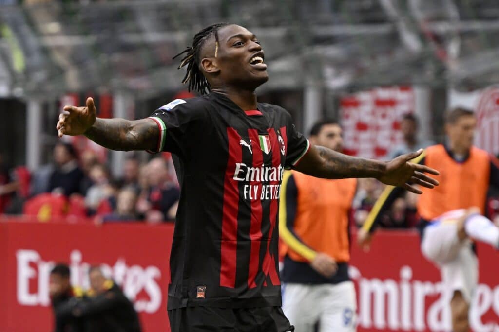 Transferts : Chelsea et M.U. prêts à foncer sur Leao (Milan AC)