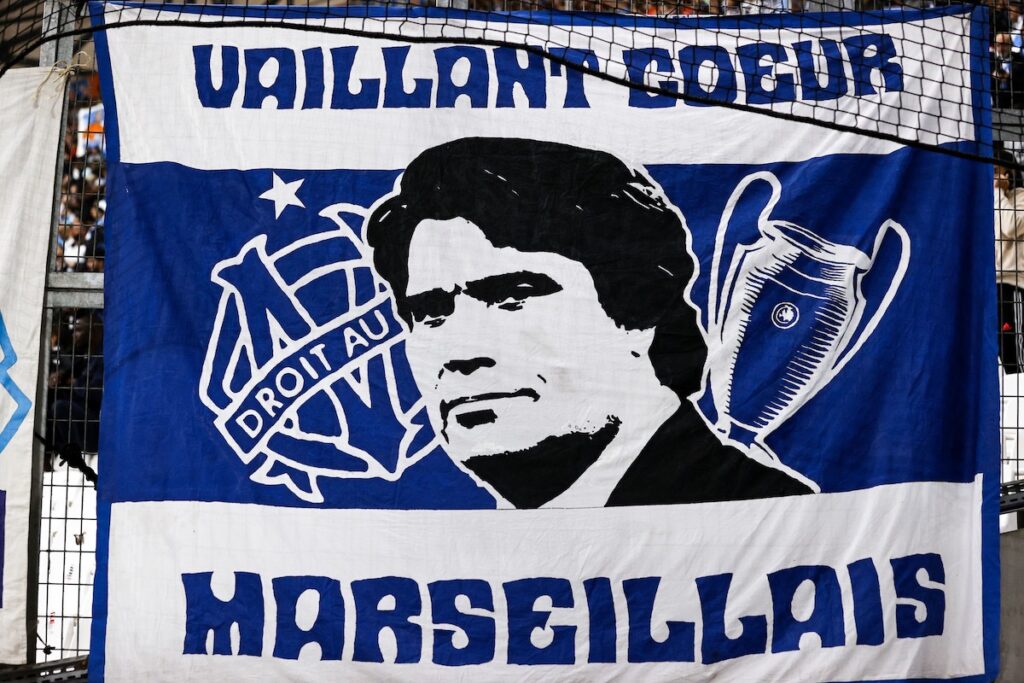 Bernard Tapie : la lettre poignante d’un ami, aux supporters de l’OM