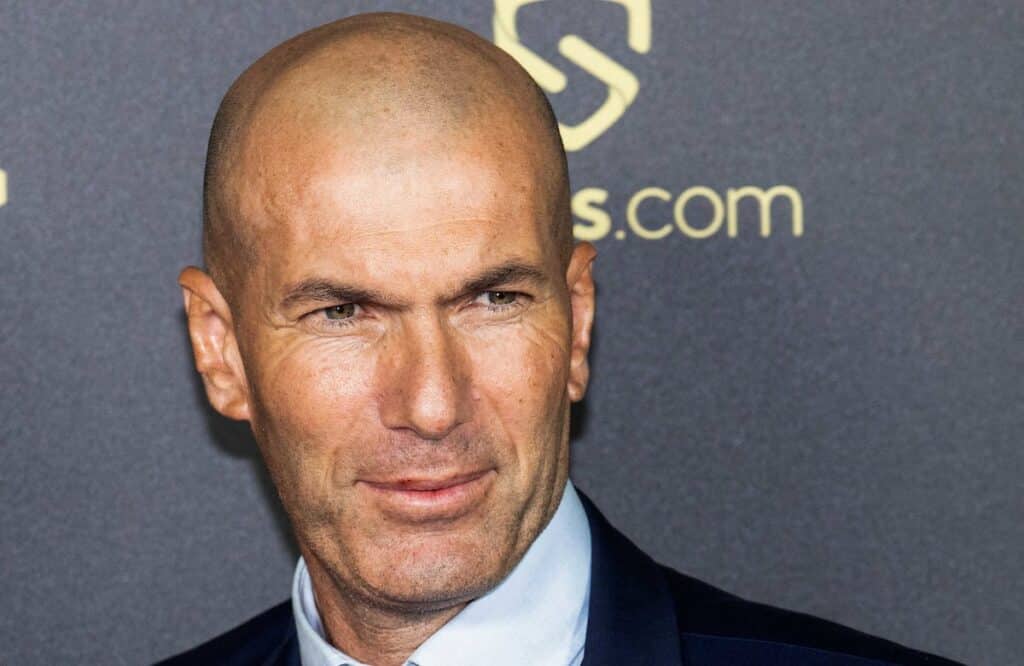 EXCLU : jamais abandonnée, l’arrivée de Zidane au PSG se précise