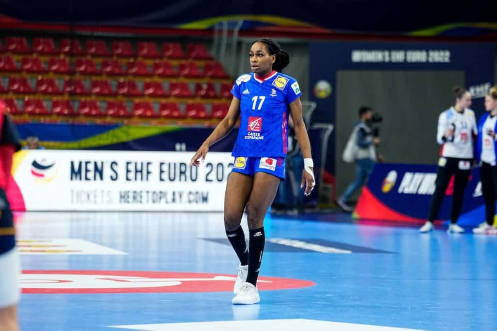 AUDREY DEMBÉLÉ change de club et se fixe un nouveau challenge.