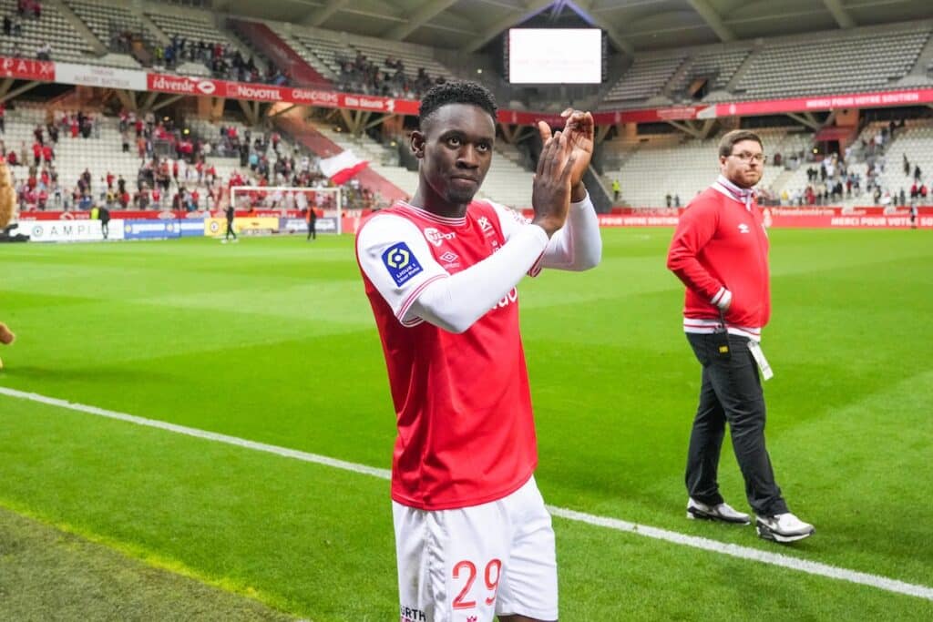 Transferts : Inter, Milan, Roma… Un avenir en Italie pour Folarin Balogun