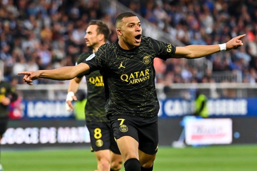 Transferts : le Top 10 des joueurs pour faire oublier Kylian Mbappé au PSG