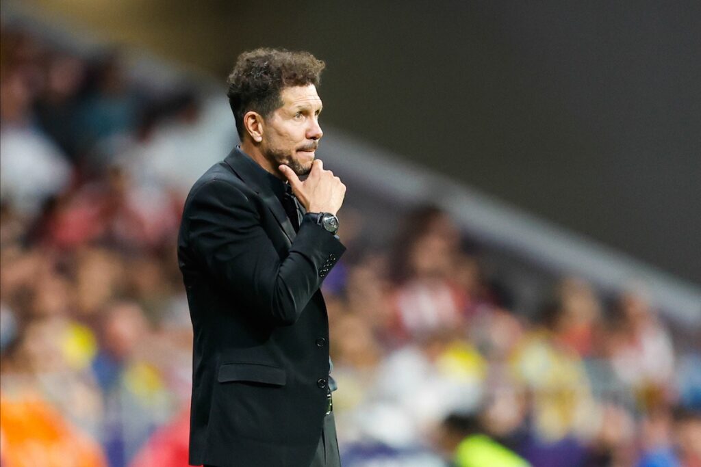Transferts : un indésirable du PSG dans le viseur de Diego Simeone à l’Atletico de Madrid
