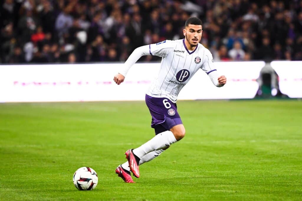 Transferts : Zakaria Aboukhlal (Toulouse) suivi par Almeria, Lille et Reims