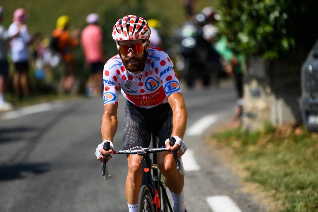 Le Tour de France et sa 9ème étape en route pour Vulcania.