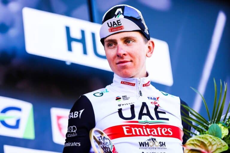 Pogacar entre déjà dans le livre des records.