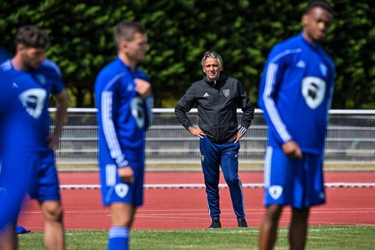 Le SC Bastia était un prétendant à la montée en Ligue 1. Il le sera de nouveau dans une Ligue 2 très forte.