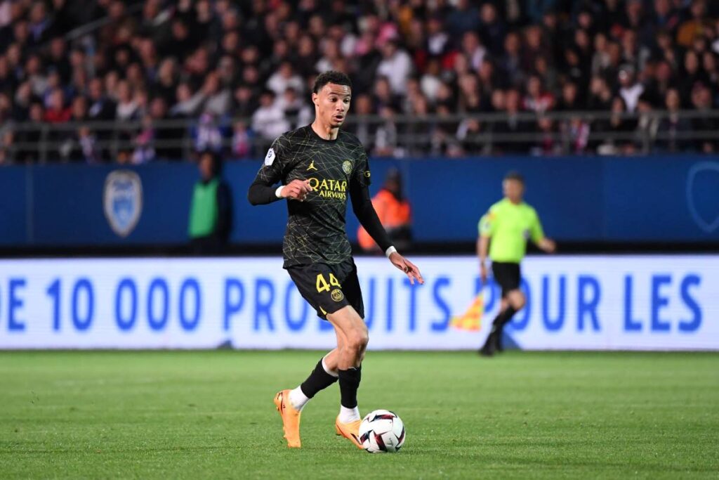 Hugo Ekitike ne devrait pas rester au PSG l'an prochain.