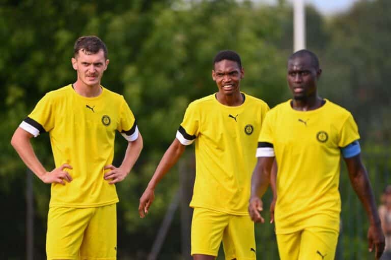 Pau ne vise rien d'autre que son maintien en Ligue 2.