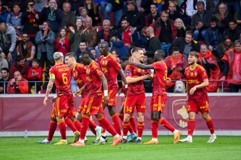 Rodez ne panique pas mais veut absolument rester en Ligue 2.