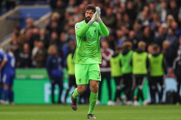 Bounou et Alisson sont sur les tablettes de l'Arabie Saoudite.