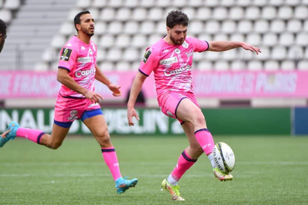 Quatre ans après l'avoir quittée à Biarritz, l'ancien centre de Toulon et du Stade Français retrouve la Pro D2. Théo Dachary revient à Dax.