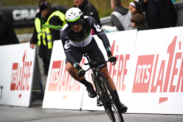 Youcef Reguigui est un coureur algérien très populaire dans son pays.
