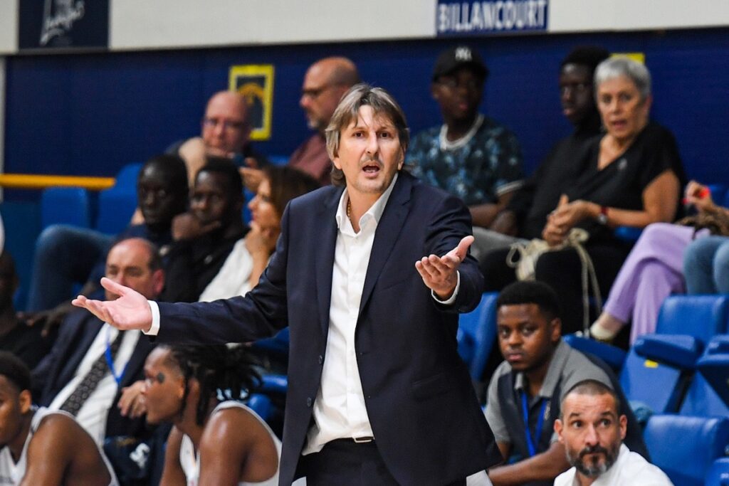 Laurent Foirest (Mets) : « On ne joue pas le maintien, mais il faut l’assurer »