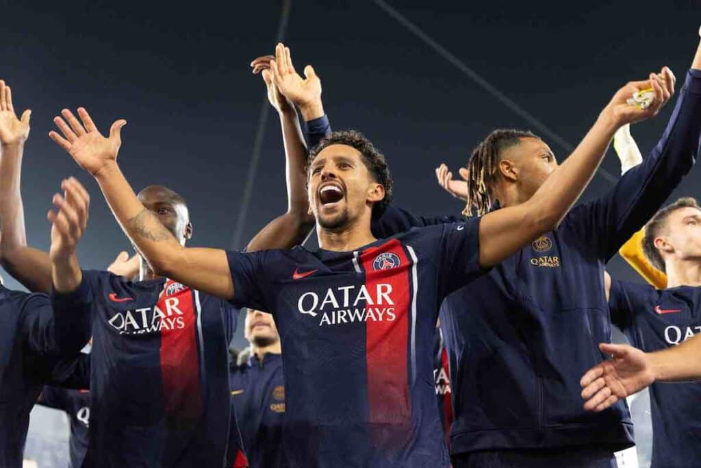 Le PSG et l'OM ont vécu deux époques avec des styles de jeu uniques.