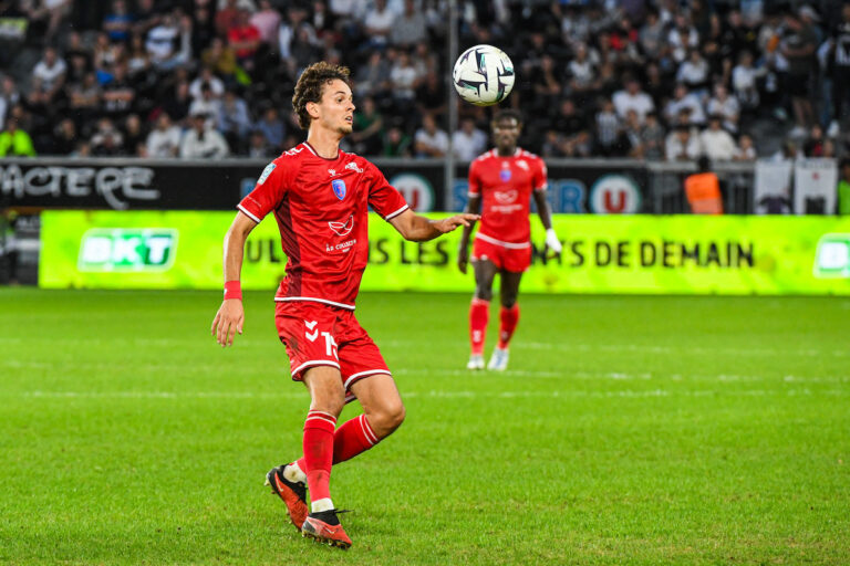 US Concarneau joue dans 3 stades différents.