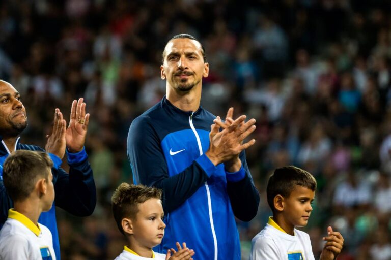Zlatan Ibrahimovic devrait revenir à Milan dans les prochaines semaines.